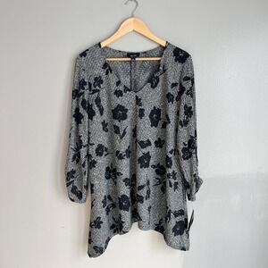 Alyx Womens Gray Floral Ribbed V-Neck Tunic Top Ruched Sleeves Size XXL NWT